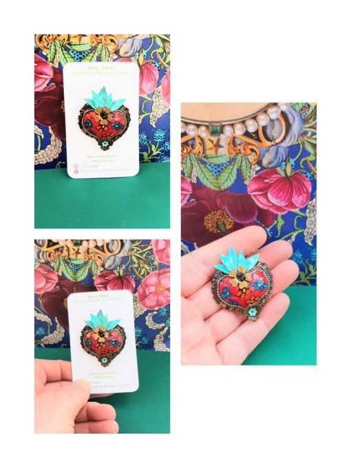 Broche ex-voto fleurettes 